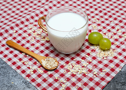 牛奶燕麦牛奶麦片营养早餐背景