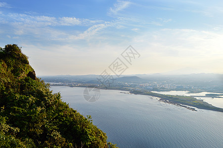 韩国济州岛城山日出峰观景台俯视唯美风景图片