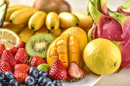 火龙果产地一堆新鲜的水果背景