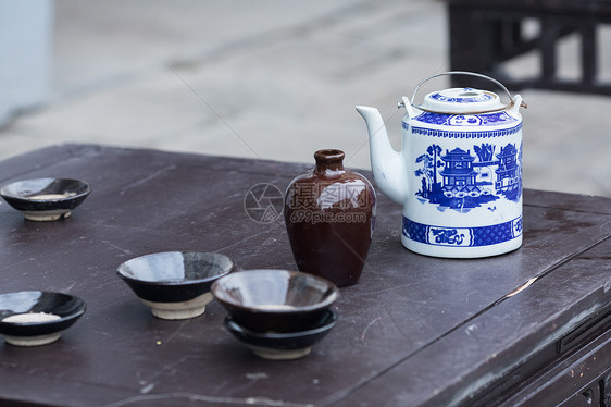 老上海的路边大碗茶图片