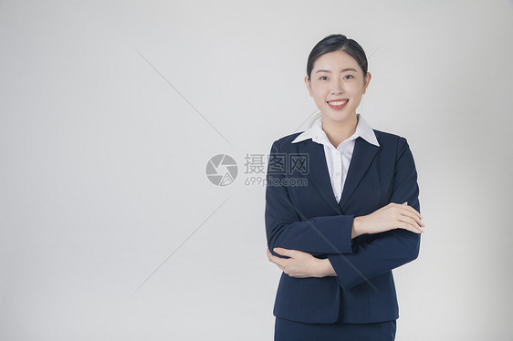 穿西服的职业女性图片