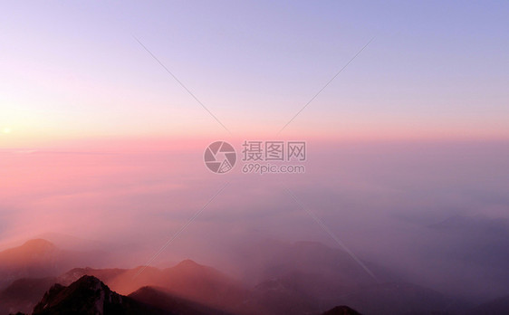 泰山山顶风景图片