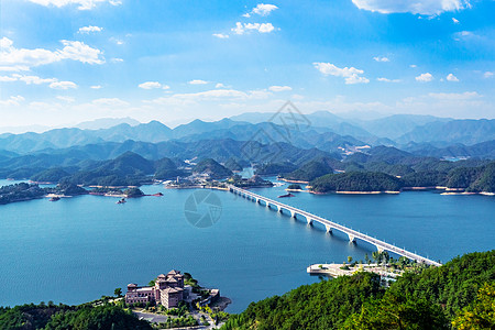 游艇派对千岛湖大桥背景