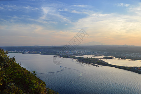 韩国城山日出峰观景俯视眺望全景图片