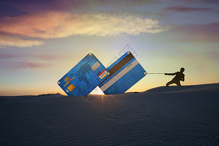 夕阳下的银行卡图片