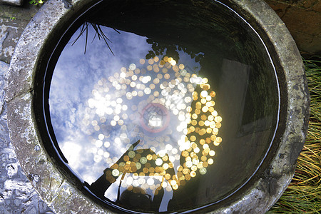 西递村落中的许愿井图片