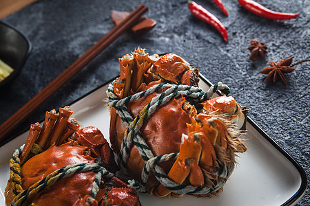 中式传统龙年餐具样机美味的大闸蟹背景