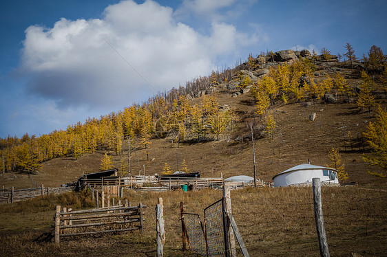 内蒙古草原秋色图片
