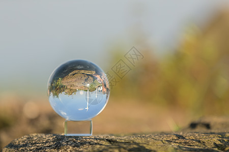 水晶球中的风景图片