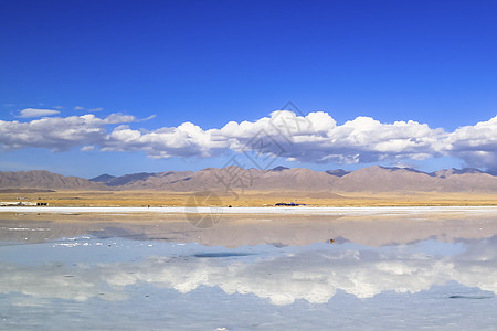 茶卡盐湖旅游湖盐高清图片