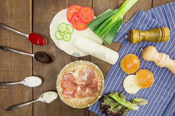 鸡肉卷食材图图片