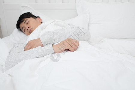 感冒睡着床上背景