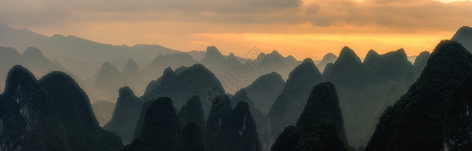 巴蜀山水日落起伏山脉背景