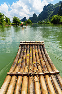 漓江漂流竹筏竹排背景图片