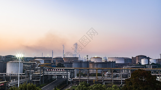 工厂晨曦背景图片