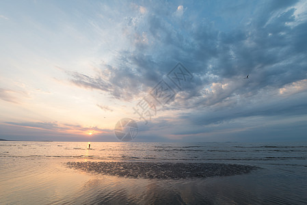 冬天海景风光唯美的海上风光背景