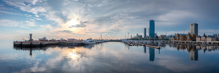 游艇码头海上城市建筑背景