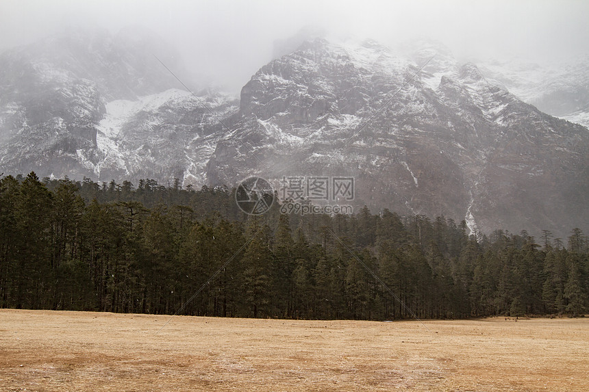 玉龙雪山图片