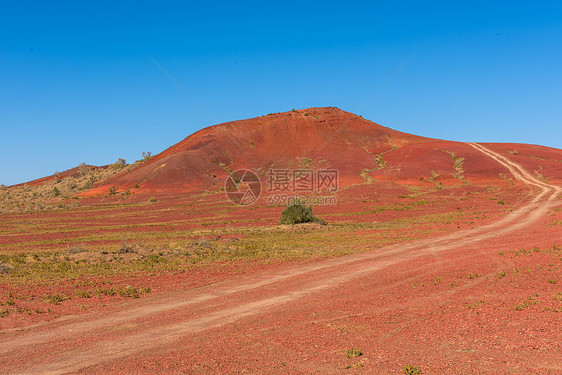 新疆昌吉火烧山风光图片