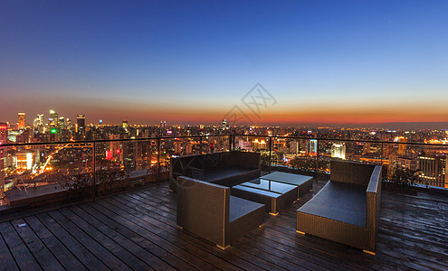 空中露台上海高楼风景景观绝佳的天台景观背景