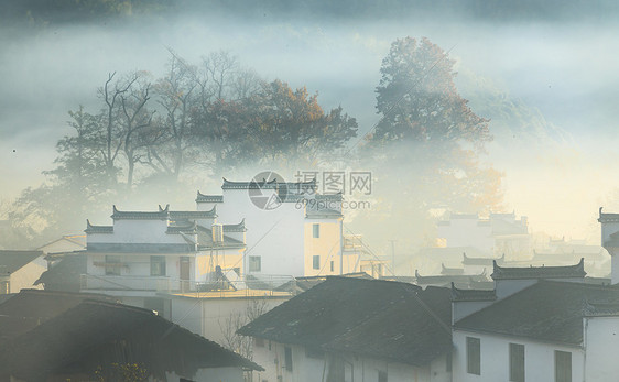 著名旅游景点婺源石城晨雾图片