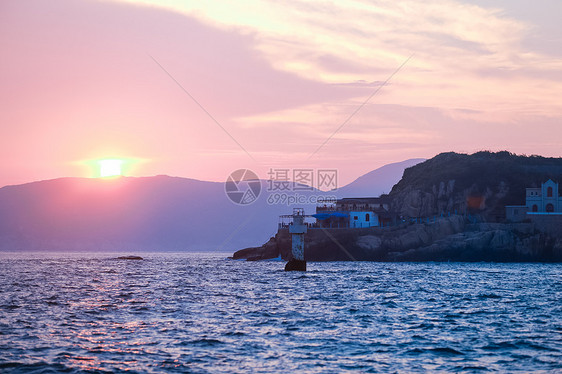 海上落日图片