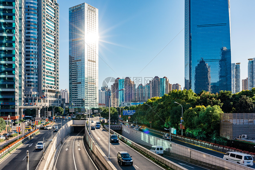 城市出行道路图片