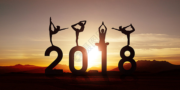 2018日落阳光下瑜伽健身运动图片