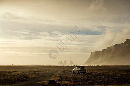 冰岛笔架山暮霭高清图片