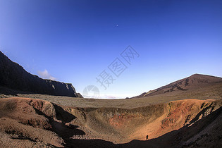 富尔奈斯火山图片