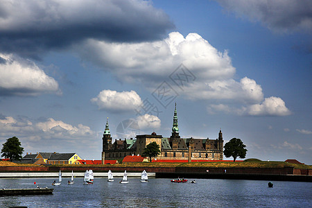 欧洲经典蓝天湖畔欧式建筑背景