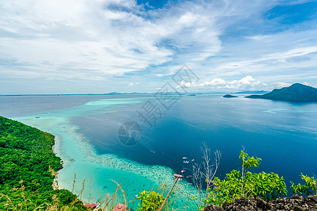 大海礁石马来西亚仙本那海岛旅行背景