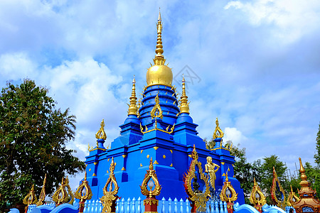 佛教祈祷泰国清莱蓝庙背景