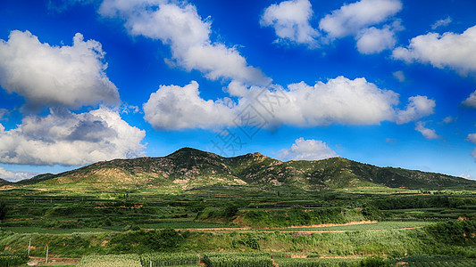 午后的太原山村背景图片