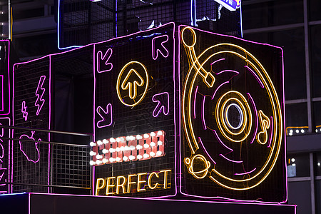 年会活跃气氛的音乐年会里的霓虹灯背景