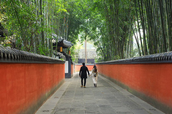 中国风红色围墙图片