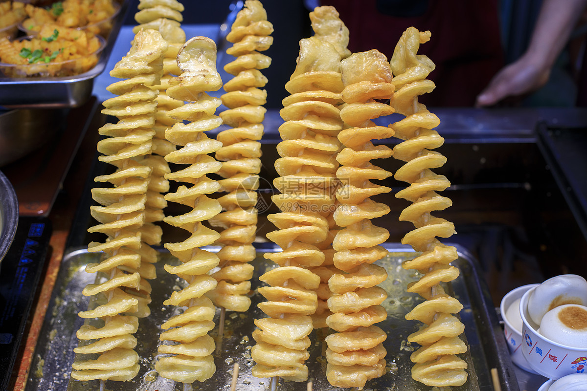 凤凰联盟app西班牙媒体：达尔文应该会尝试的中国奇特小吃——鸭舌