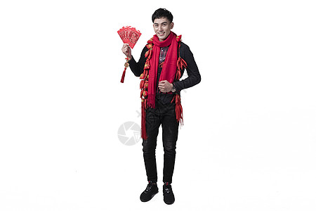 新年喜庆男士人像手持红包背景图片