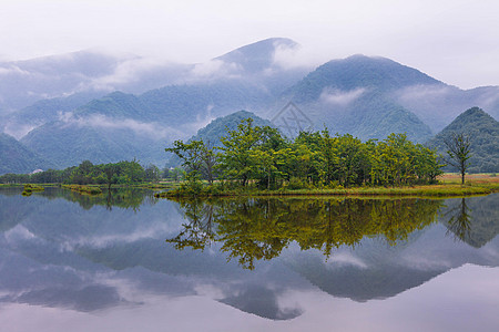 七彩丹霞山神农架大九湖背景