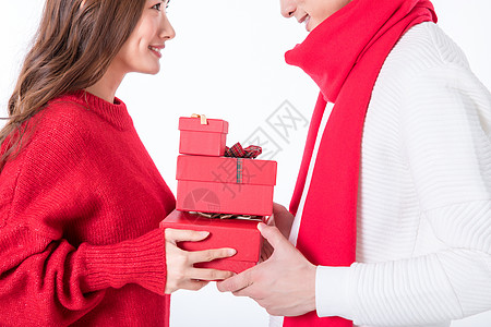 新年情侣手拿礼物盒图片