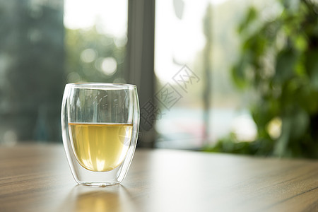 泡茶酒一杯清茶背景