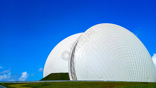 杭州大剧院蓝天下的珠海大剧院城市建筑背景