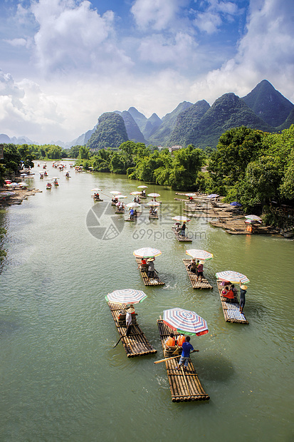 遇龙河竹筏漂流图片