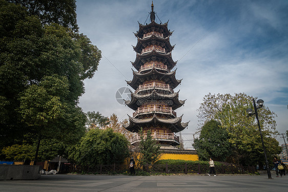 上海龙华古寺主塔图片