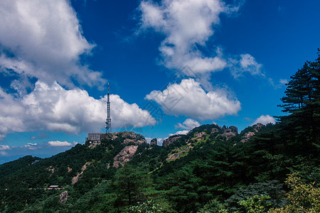 安徽黄山山顶蓝天白云图片