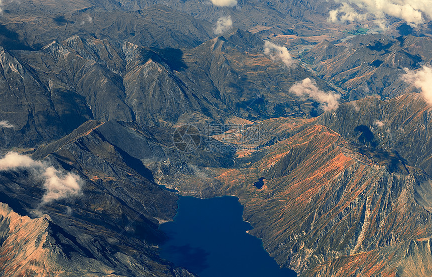 ‘~航拍新西兰山川湖泊地貌  ~’ 的图片