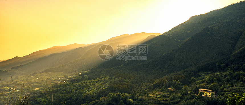 重庆缙云山夕阳图片