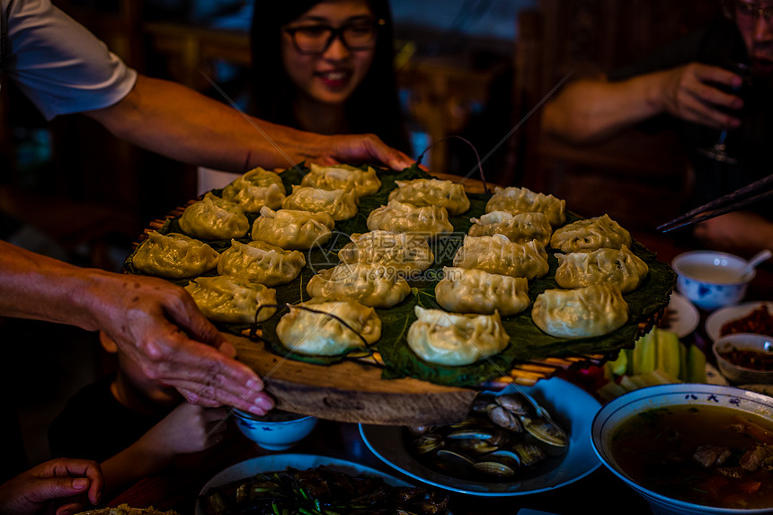 韭菜饺子图片