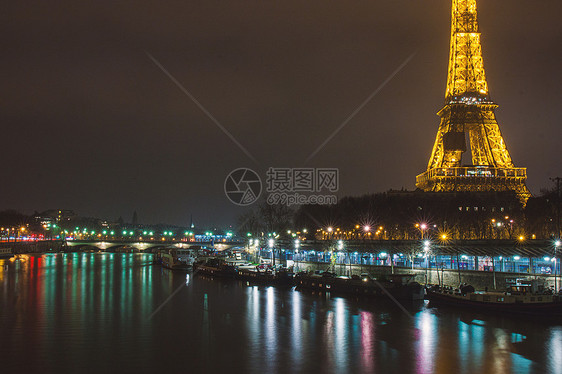 塞纳河铁塔夜景图片