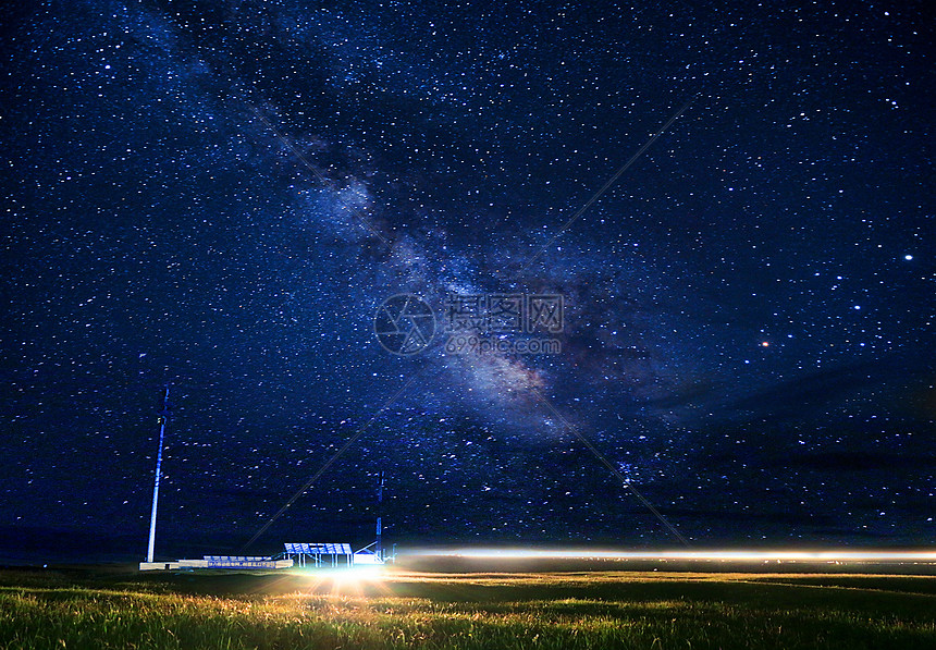 青海银河夜空图片